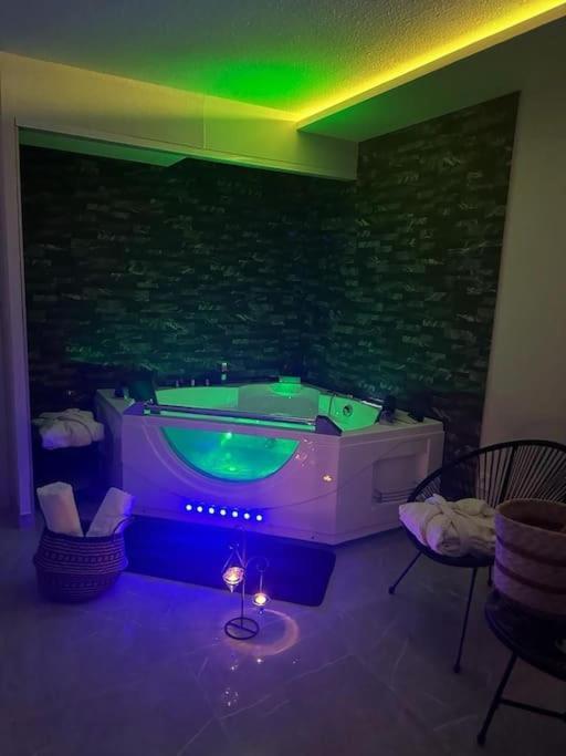 T3 5 Etoile Jacuzzi Toulouse Exterior foto